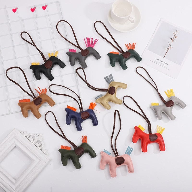 Leather equestrian keychain - Dream Horse